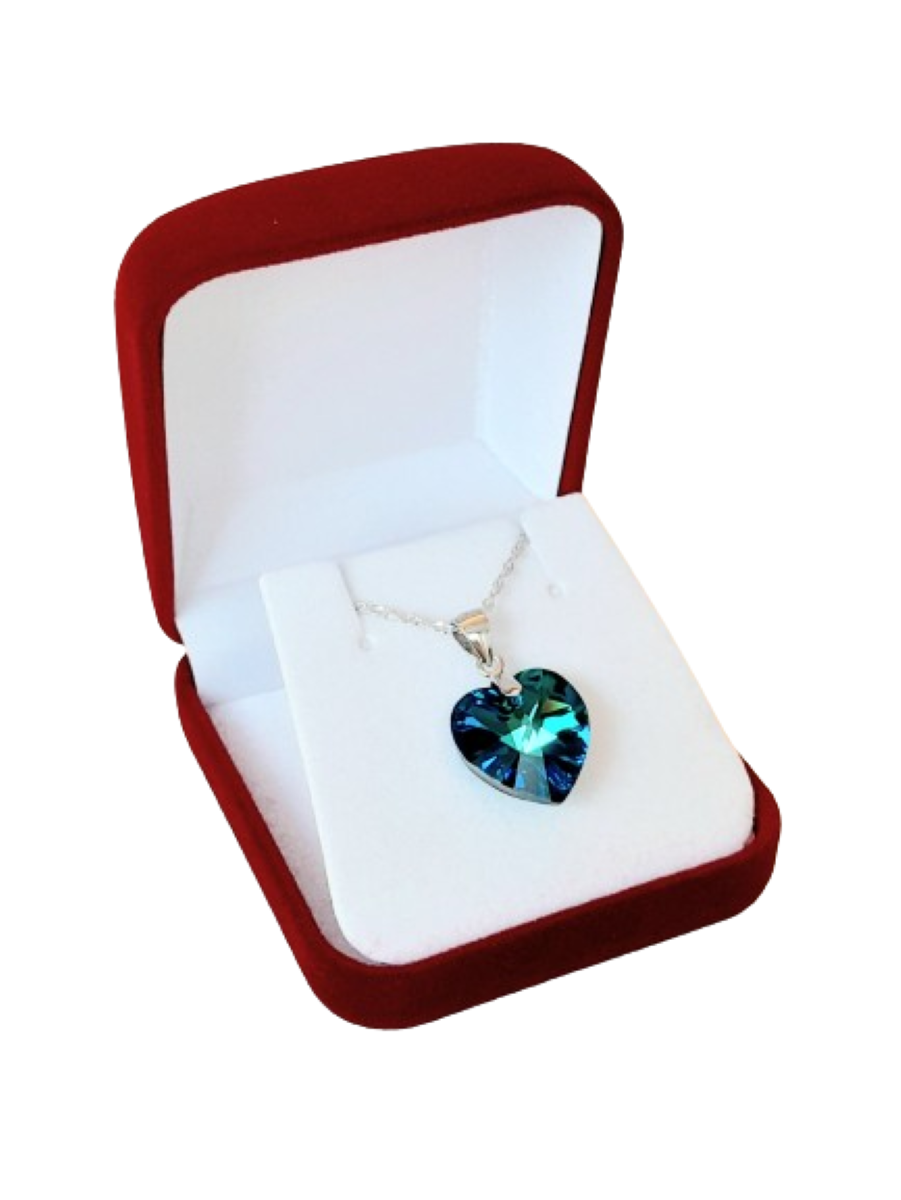 Collar corazón titanic elaborado con cristales Swarovski® caja de regalo
